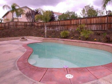 Solar Heated Pool and Gas Fire Pit