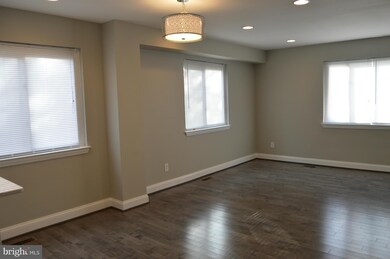 539 Hilltop Terrace SE, Washington, DC 20019 - photo 2