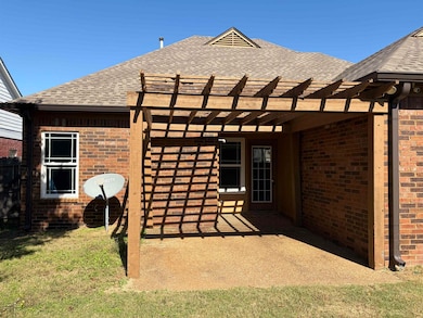 10189 Kay Oak Cove, Cordova, TN 38016 - photo 2