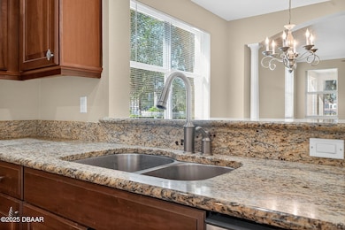 30-web-or-mls-VCI01848