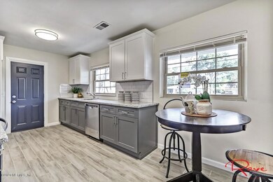 6531 Harlow Blvd, Jacksonville, FL 32210 - photo 6