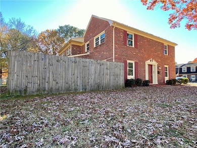 391 Deputy Ln unit A, Newport News, VA 23608 - photo 4