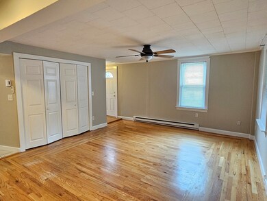 27 Ferry St unit B, South Grafton, MA 01560 - photo 3