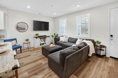 22812 Harvest Mill Cir, Santa Clarita, CA 91350 - photo 5