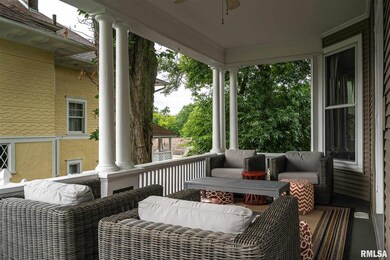 910 Mississippi Ave, Davenport, IA 52803 - photo 3