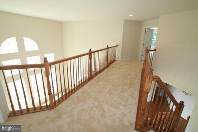2300 Lake Forest Dr, Upper Marlboro, MD 20774 - photo 2