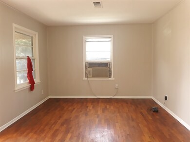 4118 Sayers St, Houston, TX 77026 - photo 3