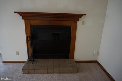 23374 Pin Oak Ct, California, MD 20619 - photo 3