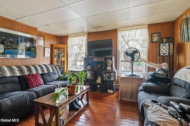 10-web-or-mls-97-west-st