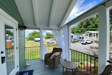 126 Misty Knoll Way, Flat Rock, NC 28731 - photo 4