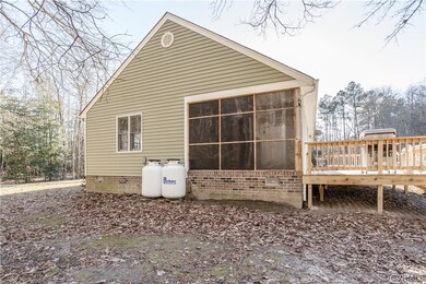 17180 Loving Union Rd, Disputanta, VA 23842 - photo 5