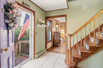 105 Rustic Rd, Port Jefferson, NY 11777 - photo 4