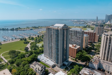 1660 N Prospect Ave #2708