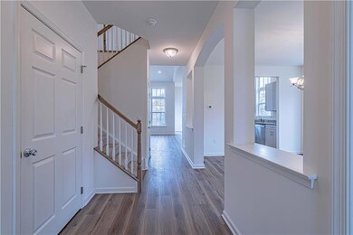 808 Piedmont Ln, Easton, PA 18040 - photo 3