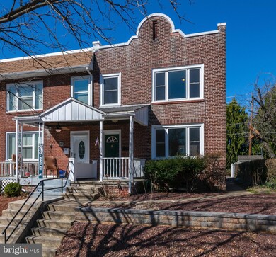 322 S 3rd Ave, Reading, PA 19611 - photo 2