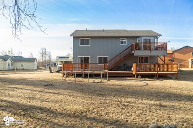 445 N Dawson Cir, Palmer, AK 99645 - photo 3