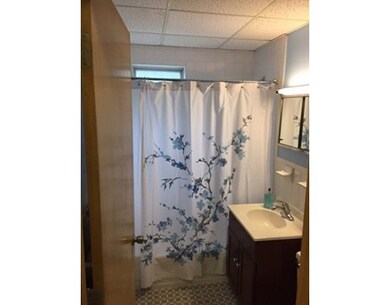 82 Lionel Ave unit C, Waltham, MA 02452 - photo 4