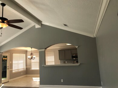 3109 Quail Run Dr, Alvin, TX 77511 - photo 5