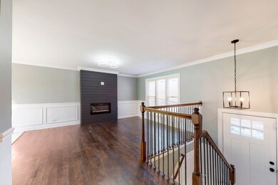 17680 Country Club Ln, Country Club Hills, IL 60478 - photo 2