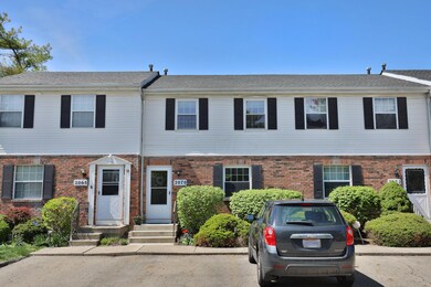 2070 Sprucefield Rd unit 2070, Columbus, OH 43229 - photo 2