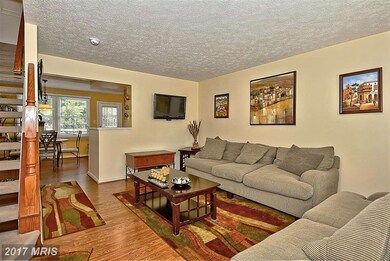 12411 Sky Blue Dr, Germantown, MD 20874 - photo 4