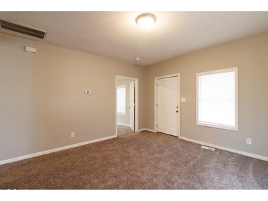 2622 Delaware St, Anderson, IN 46016 - photo 4