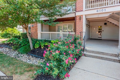 6101 Wigmore Ln unit C, Alexandria, VA 22315 - photo 2