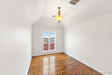 1600 N 5th St, Broken Arrow, OK 74012 - photo 4