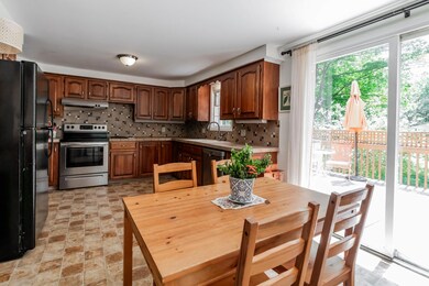 1MaplewoodAve_44680_2
