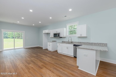 327 Buck Ln, Vanceboro, NC 28586 - photo 6