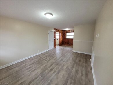 1647 Zoo Pkwy, Asheboro, NC 27205 - photo 2