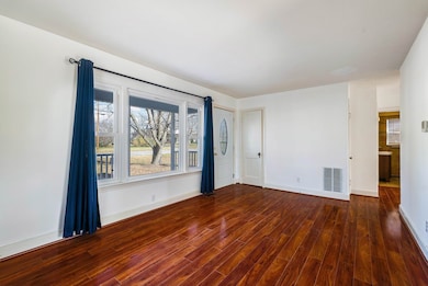 2224 Mount Vernon St, Waynesboro, VA 22980 - photo 5