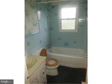 1 Greenwood Rd, Wilmington, DE 19804 - photo 2