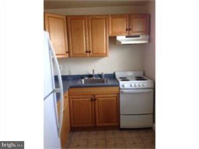 1175 Dermond Rd unit 2ND FL, Drexel Hill, PA 19026 - photo 2