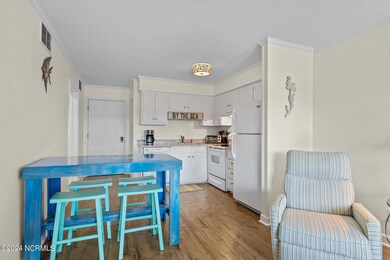 2008 E Ft MacOn Rd unit D-11, Atlantic Beach, NC 28512 - photo 7