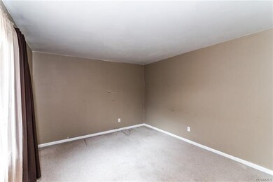 4107 Robert e Lee Dr, Hopewell, VA 23860 - photo 7