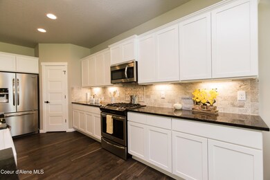 (5) Stock Kitchen (2)