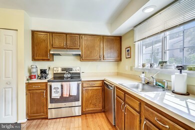 14413 Stepping Stone Way, Burtonsville, MD 20866 - photo 5