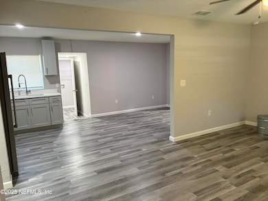 4444 Rainer Rd, Jacksonville, FL 32210 - photo 3