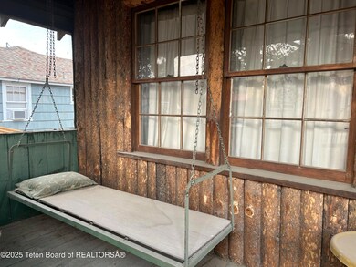 136 N Lake Ave, Pinedale, WY 82941 - photo 3