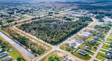 155 Blackstone Dr, Fort Myers, FL 33913 - photo 5