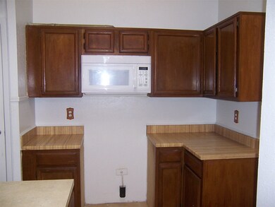 11005 Tobasa Ct, Houston, TX 77086 - photo 6