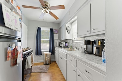 17 Gordon Blvd, Battle Creek, MI 49037 - photo 6