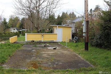 615 S Beach Rd, Point Roberts, WA 98281 - photo 3