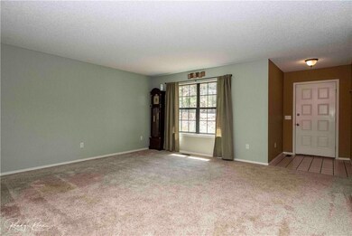16 Clevedon Cir, Bella Vista, AR 72715 - photo 5