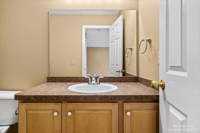 2881 Barclay Way unit 125, Ann Arbor, MI 48105 - photo 5