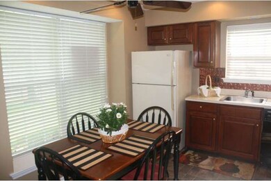 501 Hydrangea Dr, Mount Laurel, NJ 08054 - photo 7