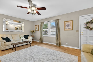 203 College Dr unit C, Bloomingdale, IL 60108 - photo 4