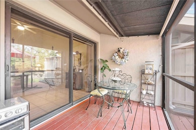 2584 Arboretum Cir unit 20, Sarasota, FL 34232 - photo 5