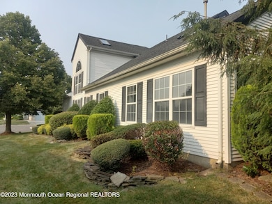 9 Bomar Ct, Manchester, NJ 08759 - photo 4